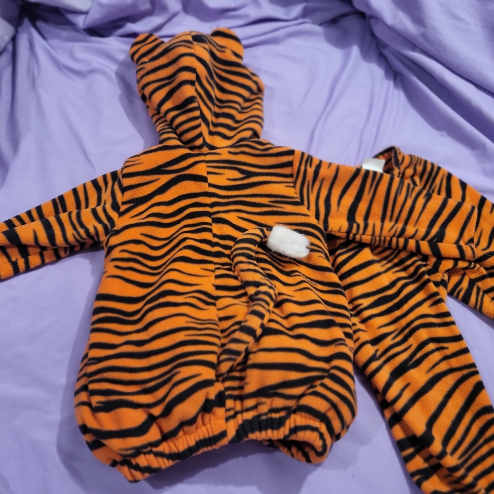Tiger Halloween Costume 2T-3T - Picture 3 of 7